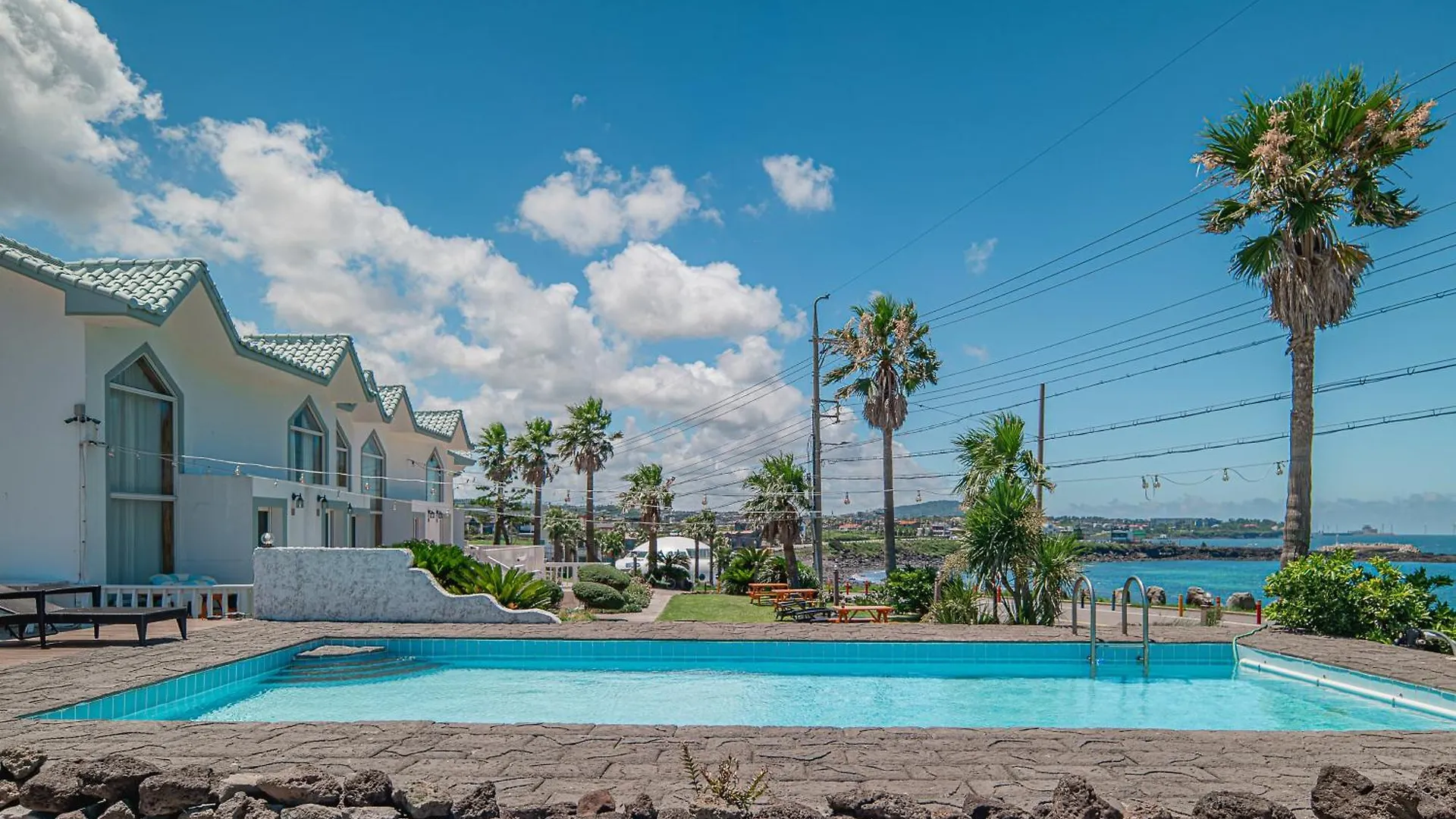 Le Village Aewol G Jeju